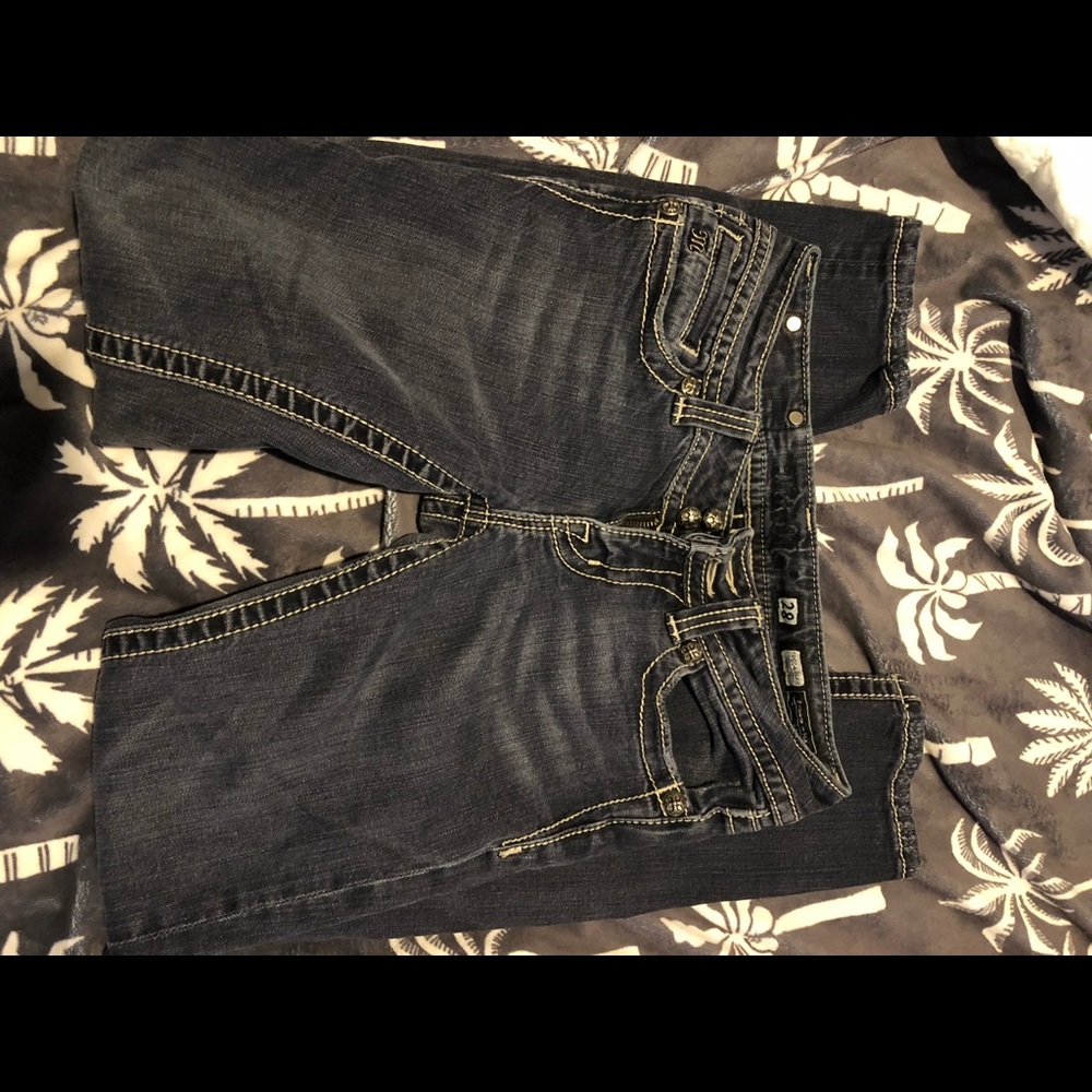 Miss me jeans they fit more of a 26